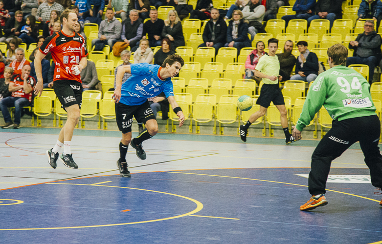 Der TuS stirbt den Chancentod im OWL-Derby!