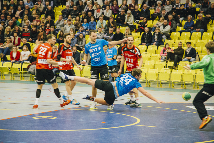 Der TuS stirbt den Chancentod im OWL-Derby!